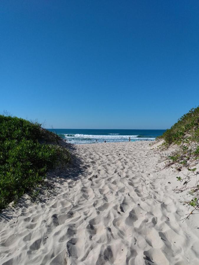 Pousada Da Ferrugem - Praia Da Ferrugem กาโรปาบา ภายนอก รูปภาพ